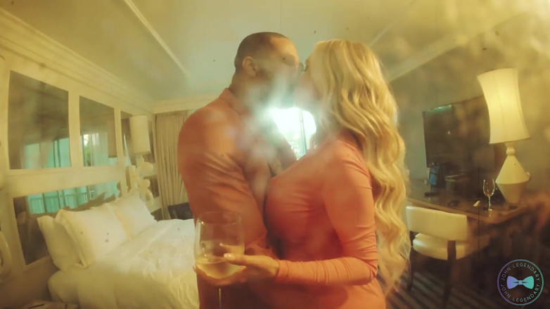 John Legendary: Insatiable MILFs - Nikki Benz