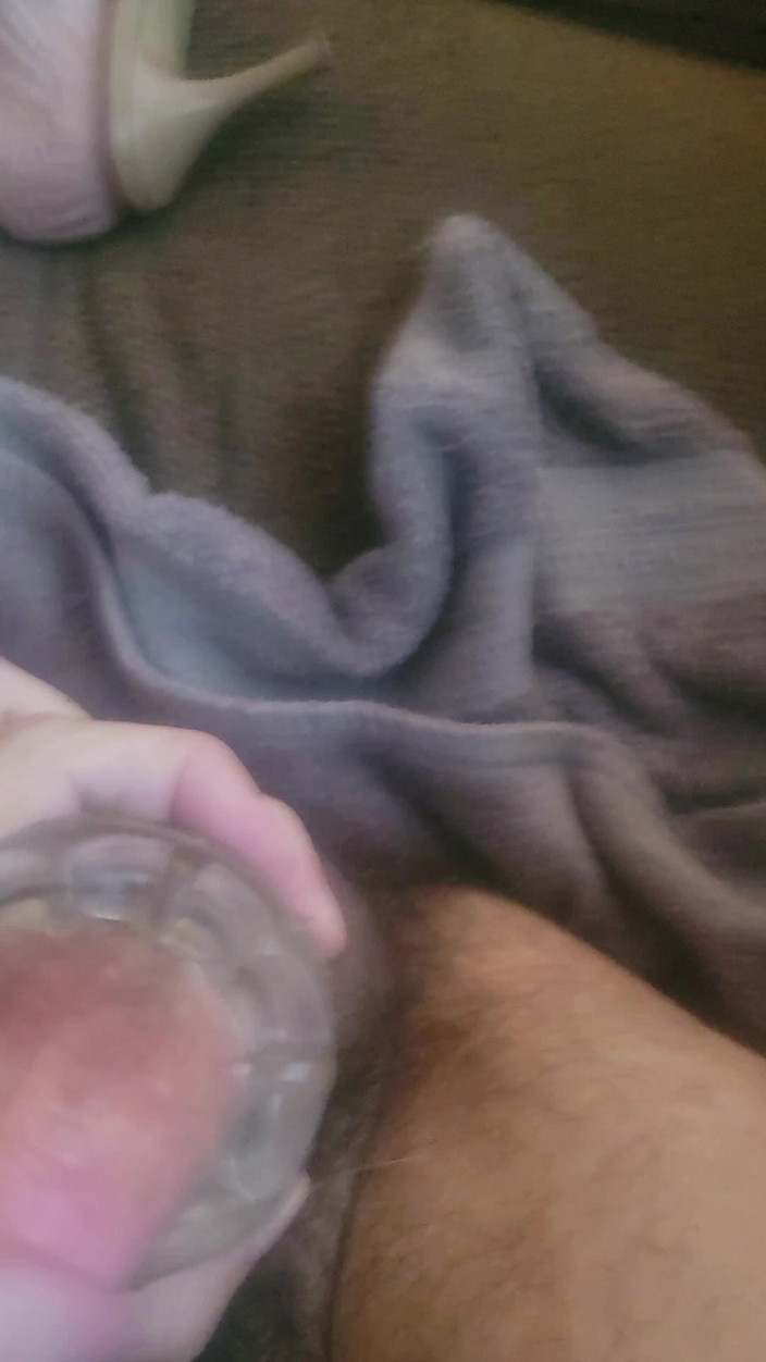 Feet Lover: Orgazm ostro z zabawką erotyczną i wibratorem w dupie