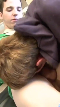 German Skater Guy Into Fist and Cum