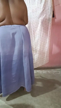 Yellow Saree che gocciona sfw