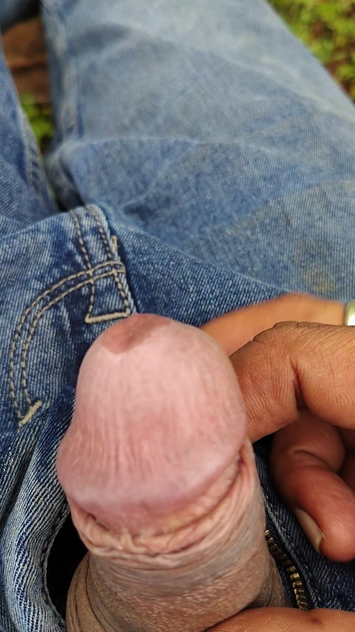 Eroticdick69: Venkovní masturbace