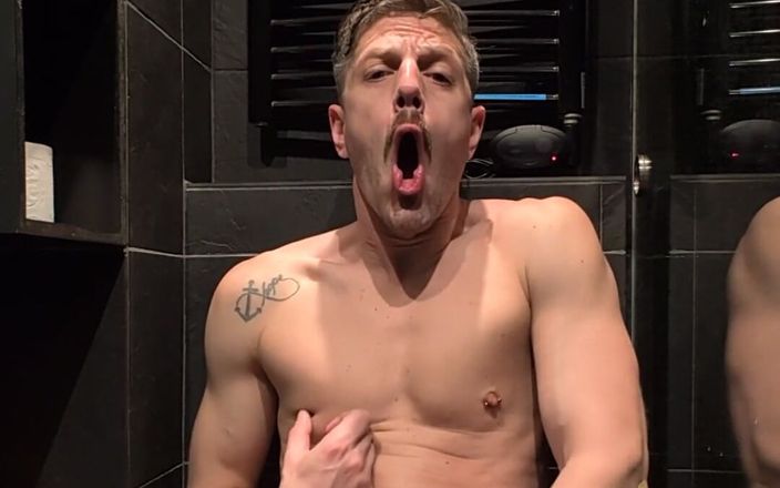 KingB8er: Je me suis réveillé tôt dans mon hôtel et