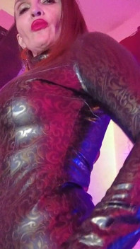 Dominatrix Eva Latex Femdom BDSM Rochie fetish de amantă tocuri cu toc mare fund mare MILF cauciuc fierbinte