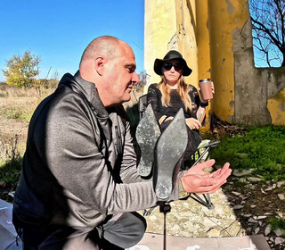 Mistressyammyboots: Sdraiati Davanti a Me - Ogni Passo È Il Tuo Posto, Schiavo