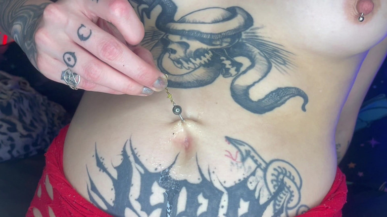 Glitterqueen1999: Fuck My Bellybutton Please Bellybutton Fetish Belly Fetish Taboo Lipstick...