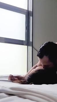 L'umiliazione mi rende utile: scopami fino a quando non sei soddisfatto, schiaffeggiami finché non mi fai utile per favore