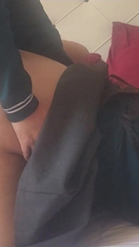 Co zrobisz po zajęciach??? Moja koleżanka z klasy daje mi wskazówki, ale wiem, że chce się pieprzyć. (część 2)
