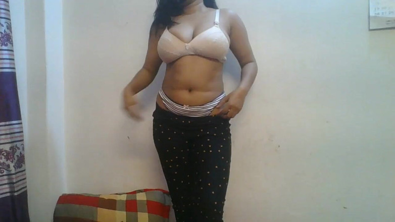 ModelXpressBd: Munia Afrin