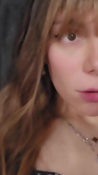2 schiave trans sissy sono divertenti