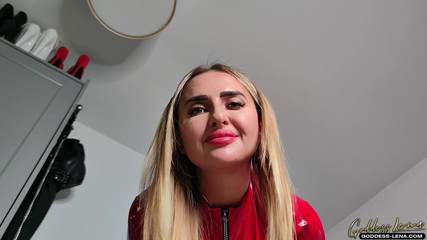 Goddess Lena: POV - Berpakaian dengan tali