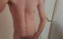 Z twink: 19-летний подтянутый мужик в душе