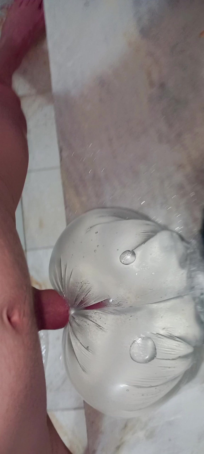 SHAYAN DENIZ: 화장실에서 혼자 자위하는 발정난 후장 자위 - 찐 장난감 플레이