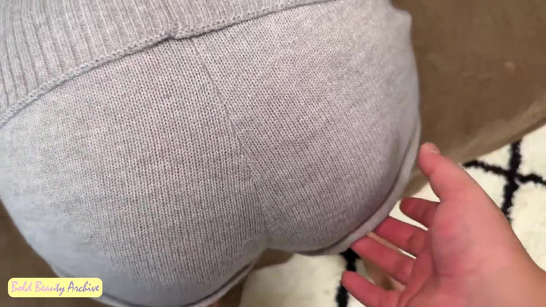 THAT'S WHAT SHE SAID: Înger asiatic 28059