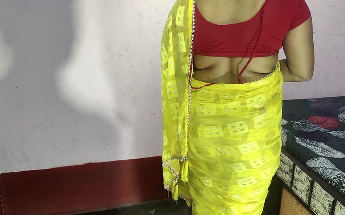 Sexy Soniya: 힌디어 음성으로 파티에 가기 전에 Saree에서 계모의 엉덩이를 따먹는 Munna