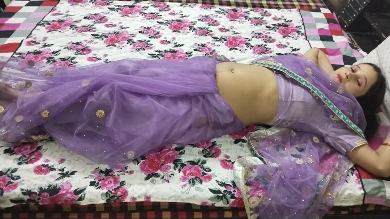 Indian Muslim Couple: Чарівна чарівність індійської дружини, її чоловік не може відійти