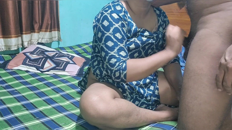 Banglavabi: バングラデシュの継母が夫がいない間に継息子に激しくセックス。