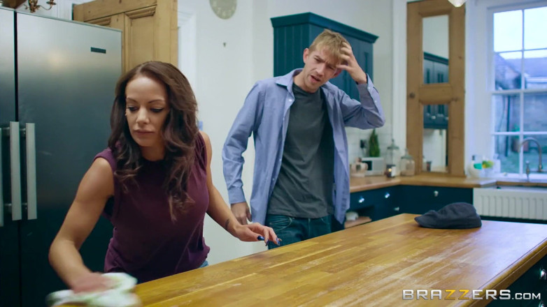 BRAZZERS: Brazzers - Amber Jayne Feels Hot After Her Divorce &amp; Is Ready...