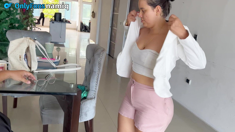 NamiQsein: Sexig fastighetsmäklare besöker mitt hus och jag knullar det