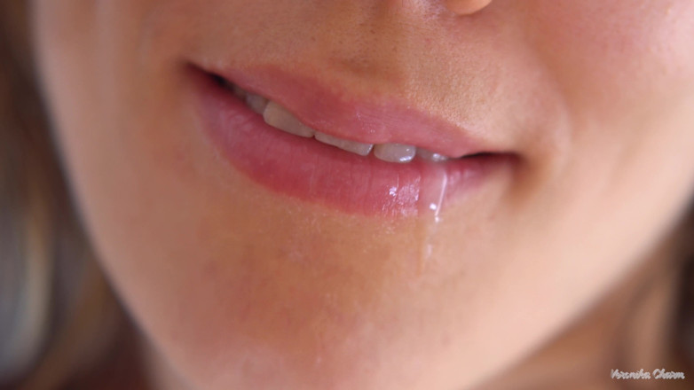 Veronika Charm: Super closeup gozada na boca, seus lábios sensuais e língua...