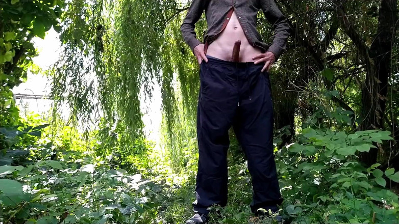 OurFetishLife: Happy incel अपनी सौतेली मम्मी की पैंटीज पर जोरदार वीर्य निकालती है