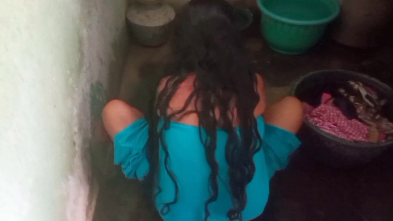 Priyanka314: Tamil tia tomando banho vídeo pornô na vila