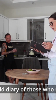 Trò chơi tâm lý: Nỗi ám ảnh của Dick và Kitty