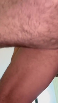 Chlupatí muži šukají bez sedla