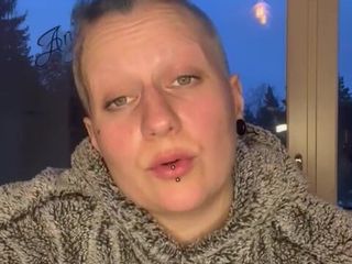Eevi Petite: Algumas palavras para todos vocês queridos (finlandeses)