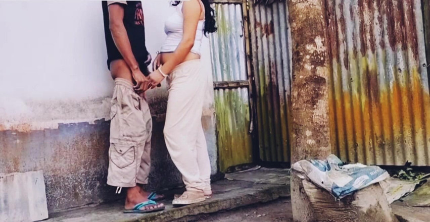 Teensex: My Hot Bhabi Call Me Outside for My Bick Cock...