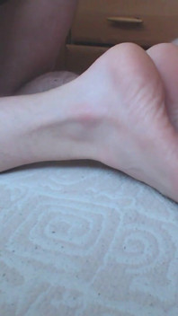 Cum on Sweet Twink's Feet(98_9)