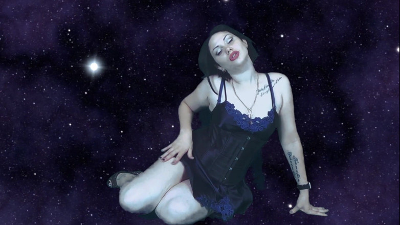 Goddess Misha Goldy: Ești atât de dependent de mine