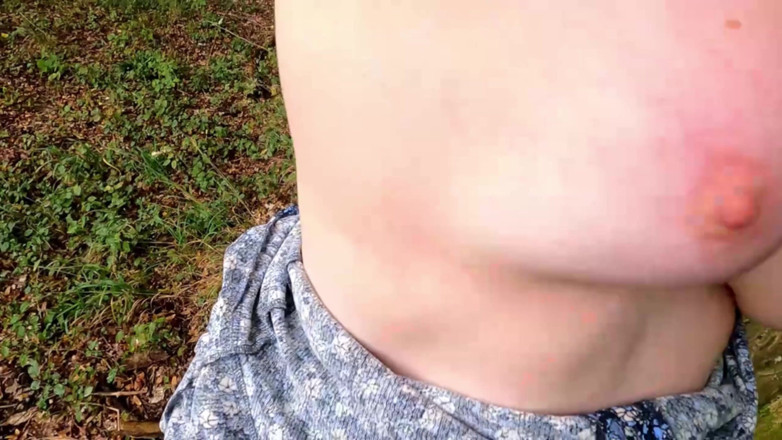Bouncy Tits Action: Das beste von tittenklatschen und nippelstrafe 2024