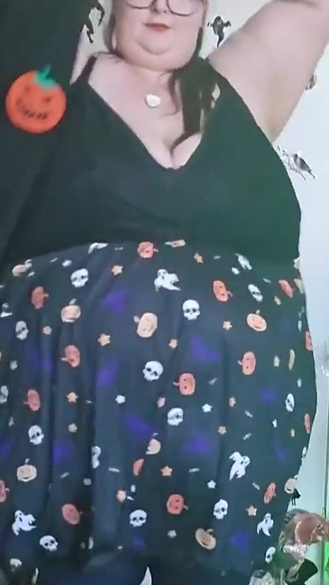 SSBBW Halloween Fashion Haul Bloom (SSBBW Lady Brads) SSBBW Halloween Fashion Haul Bloom (SSBBW Lady Brads)