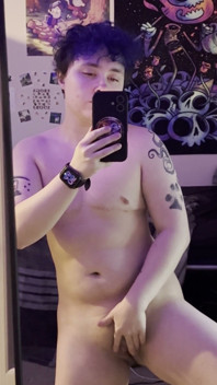 Ftm Trans Man in Mirror Nude Masturbating