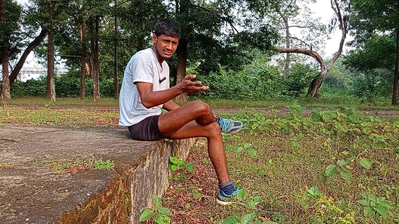 LinearOrnament35: Vaše sip cvičení nech dívku ve vašem klíně