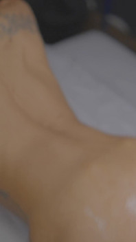 Fußfetisch-sex macht veronica leal so geil, dass sie squirtet
