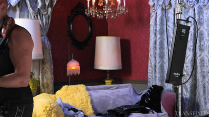 Transfixed ADULTTIME: Transfixed - la sexy Korra del Rio guía al nervioso Kate...