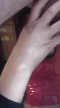 MILF très douée pour prendre une grosse bite dans sa bouche