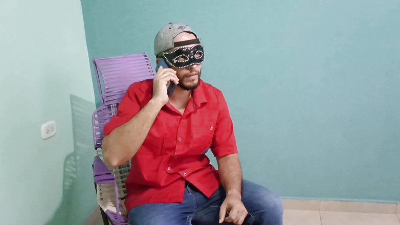 Swingersamateur40: 내 상사는 마누라가 일하는 동안 나에게 맛있는 섹스를 포기하게 된다.. 나는 그것이 다시 일어나기를 바란다.