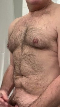 침대에서 알몸으로 자위 - 격렬한 오르가즘