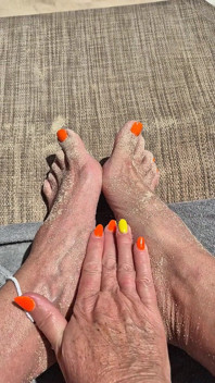 Piedi nella sabbia!
