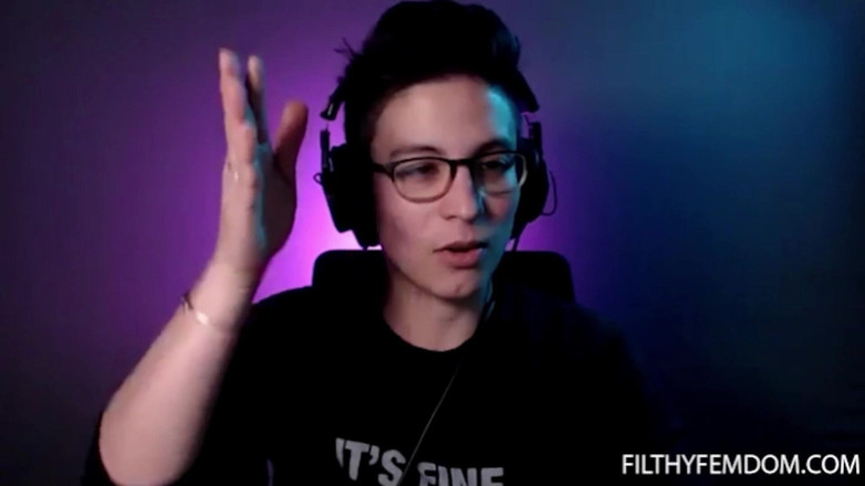 FilthyFemdom: Livestream dengan Helena Locke menampilkan Helena Locke