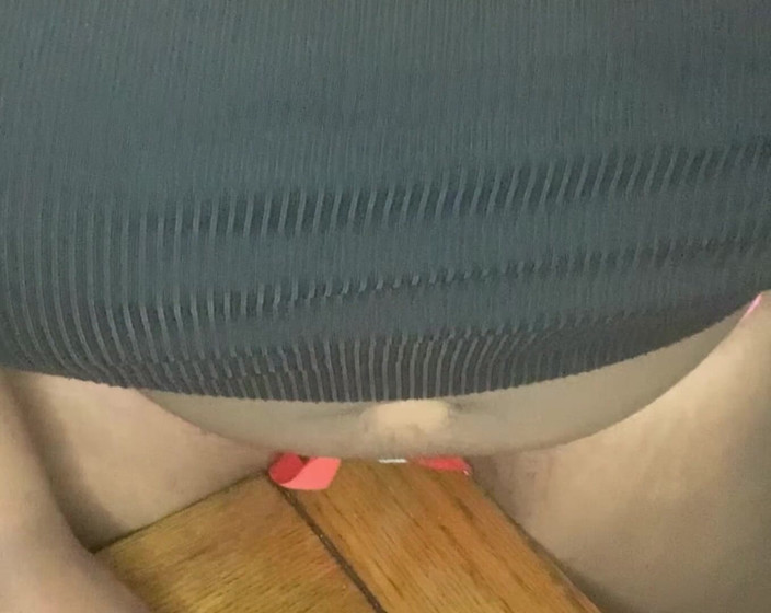 Anye Meshell: Grinding These Tight White Shorts Where Needed!