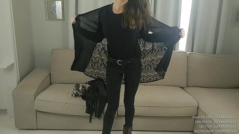 VieraMayXXX: Défilé de mode d’automne - strip-tease
