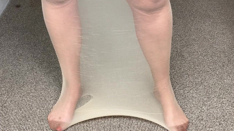 Mr MF: Bayan olgun feet, sence bir çuvalda iyi görünür mü!!