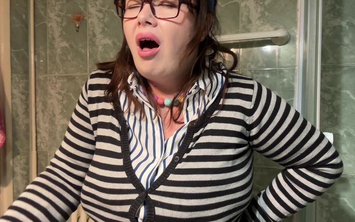 Roxanne Miller: Tea trasformazione-espansione del seno, pulsanti che scoppi