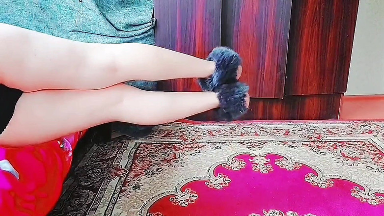 Kitty_Cross: Power Dressing channeling cô bé ông chủ bên trong của bạn