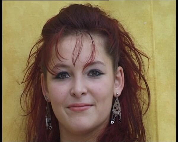 YOUR FIRST PORN: Ich Ficke Alles Sogar Eine Haarlackdose - Eu fut totul, chiar și...