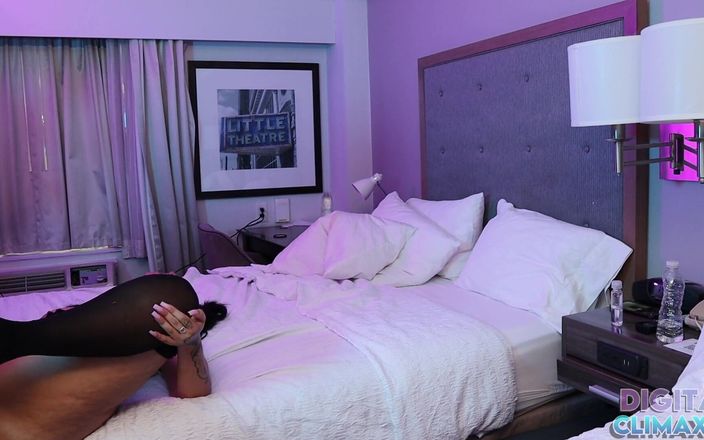 Digital climaxxx: Bakom scenen tjock afro-latina baddie honung tsunami njuter av monster...