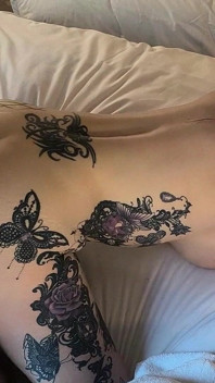 Wideo kompilacji promocyjnej Inked G